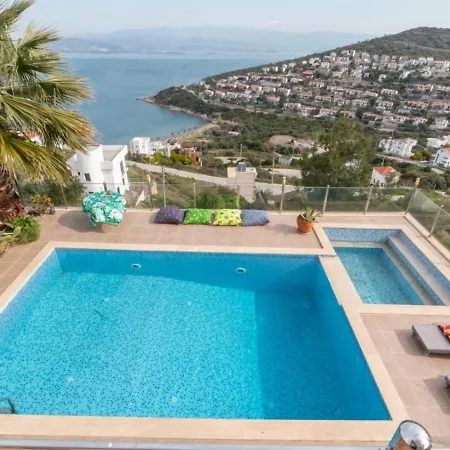 Sea View And Private Pool Selen Bogazici